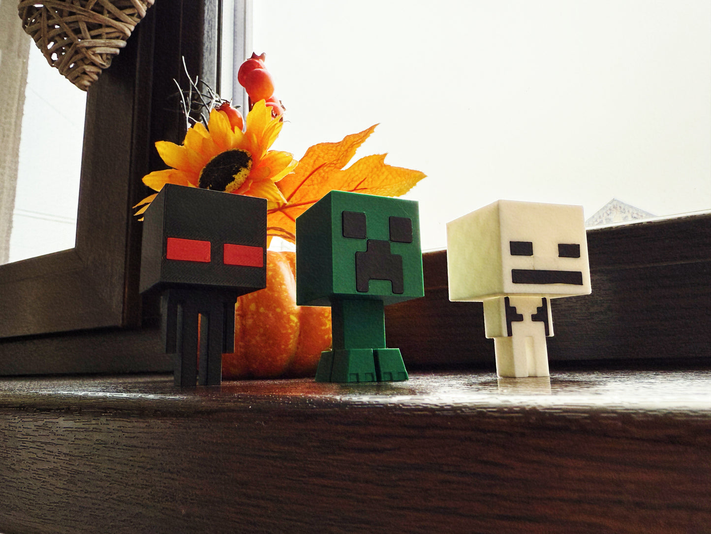 Set 3 Figurine + Cadou Mini-Skeleton Flexi